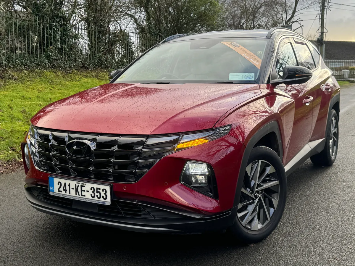 Tucson  Executive Plus - Black Roof 2 Tone - 2024 - Image 3