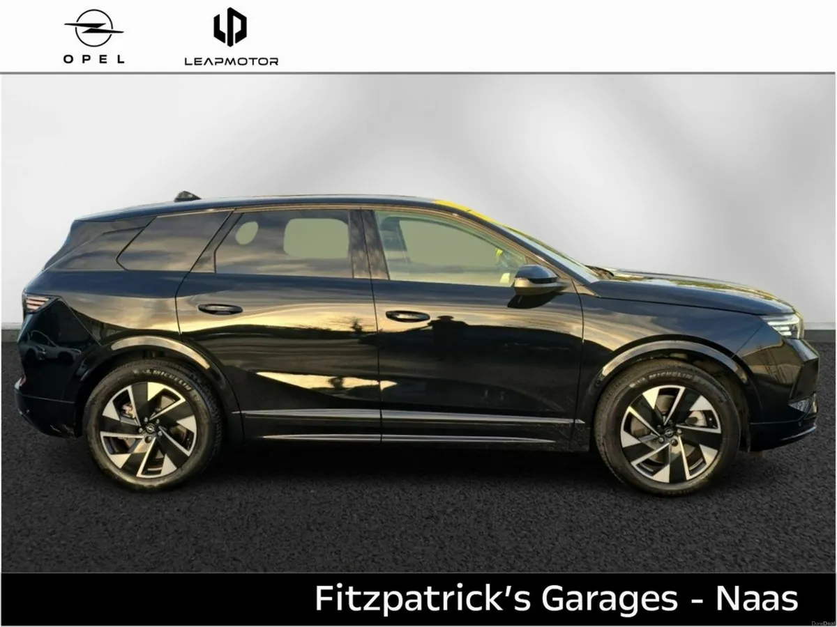 Opel Grandland GS 73 kWh BEV Demo with 3.9% Financ - Image 4