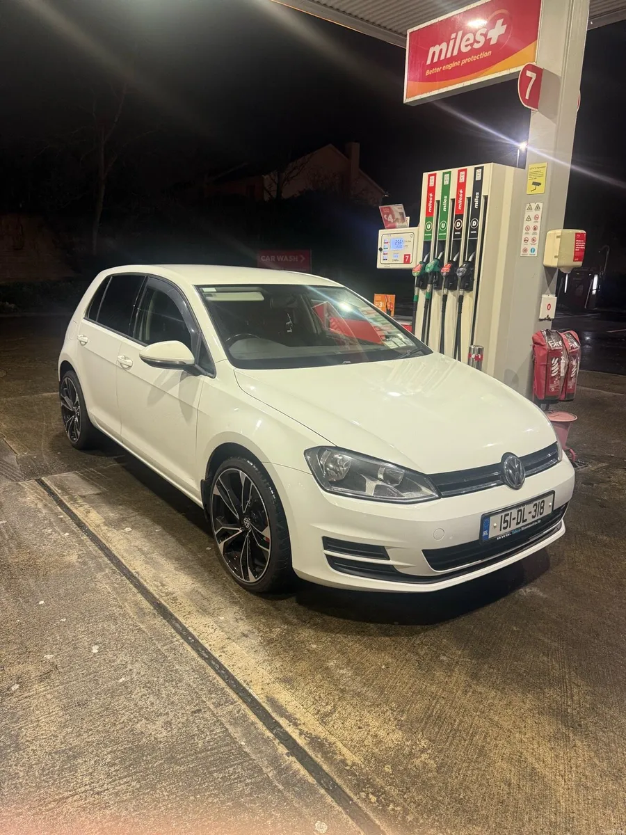 Volkswagen Golf - Image 1