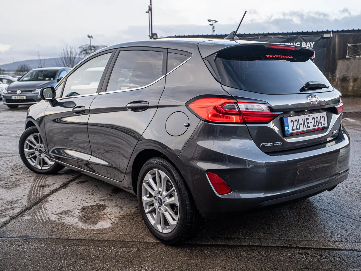 2022 Fiesta TITANIUM 1.0 Auto/1 Owner/1yr warranty - Image 3
