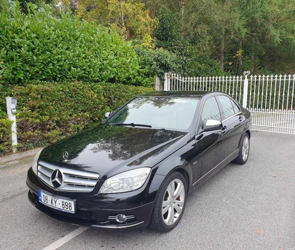 Mercedes Benz for sale - Image 1