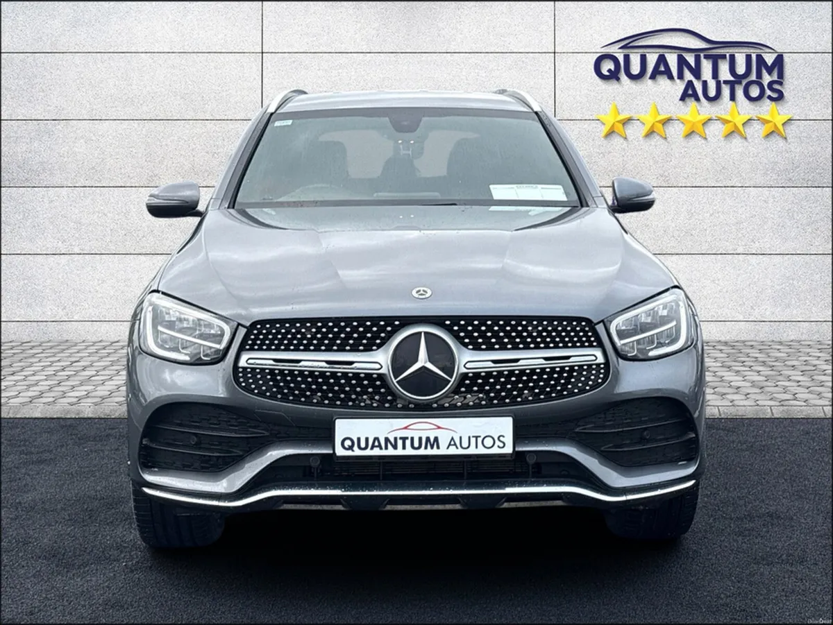 Mercedes-Benz GLC 2022 300e AMG LINE 2.0PHEV 4MATI - Image 2