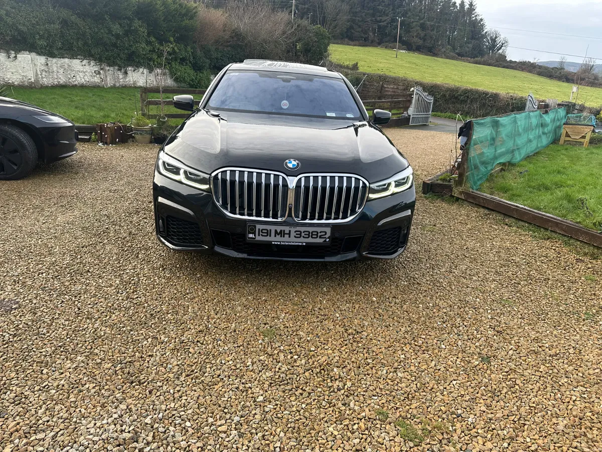 BMW 7-Series 2019 - Image 3