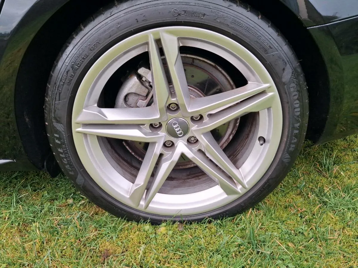 142D Audi A4 Tdi 177 Quattro Stronic Blk ed 198km - Image 4