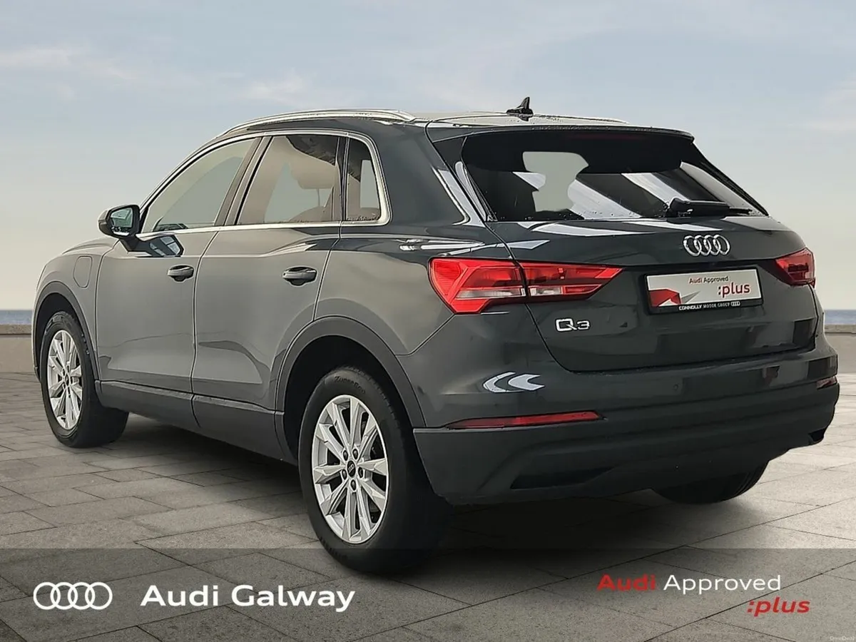Audi Q3 €389 p/m - SE 45 TFSI e  A/T - Image 4