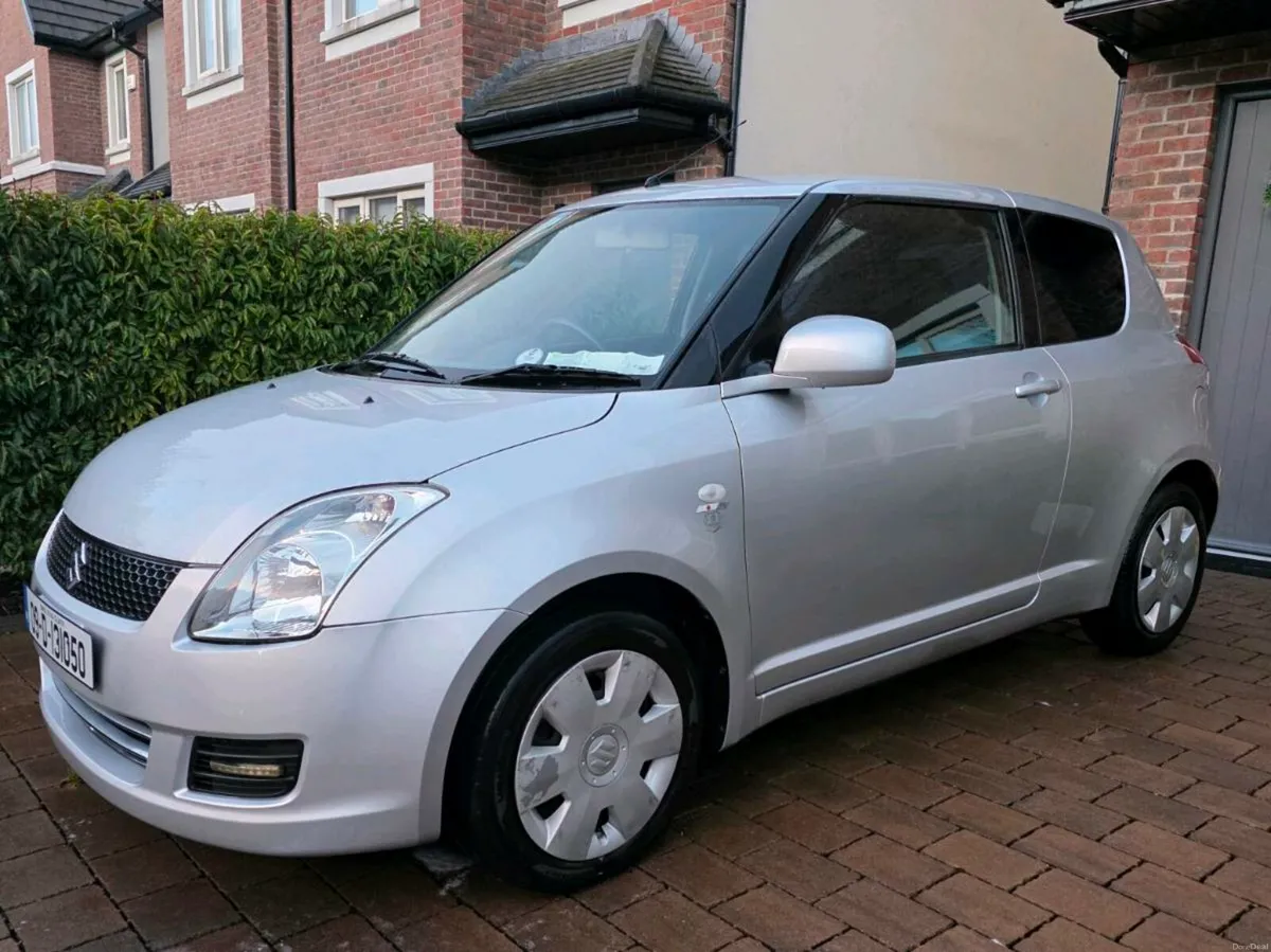 Suzuki Swift 2009 105k km - Image 1