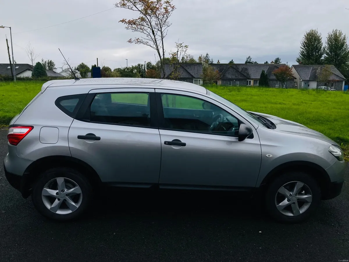 Nissan Qashqai 2012 - Image 2