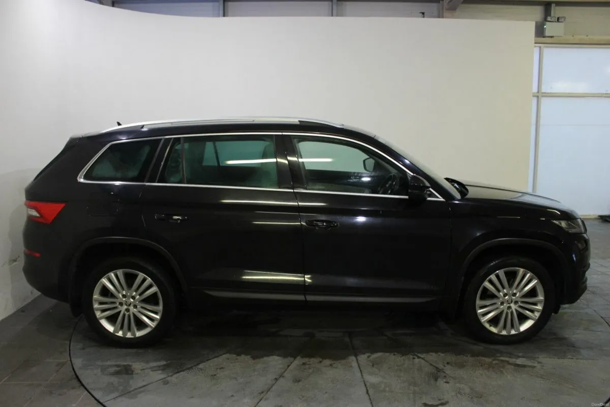 Skoda Kodiaq 2.0 TDI 150HP DSG Style 7 Seat - TEND - Image 4