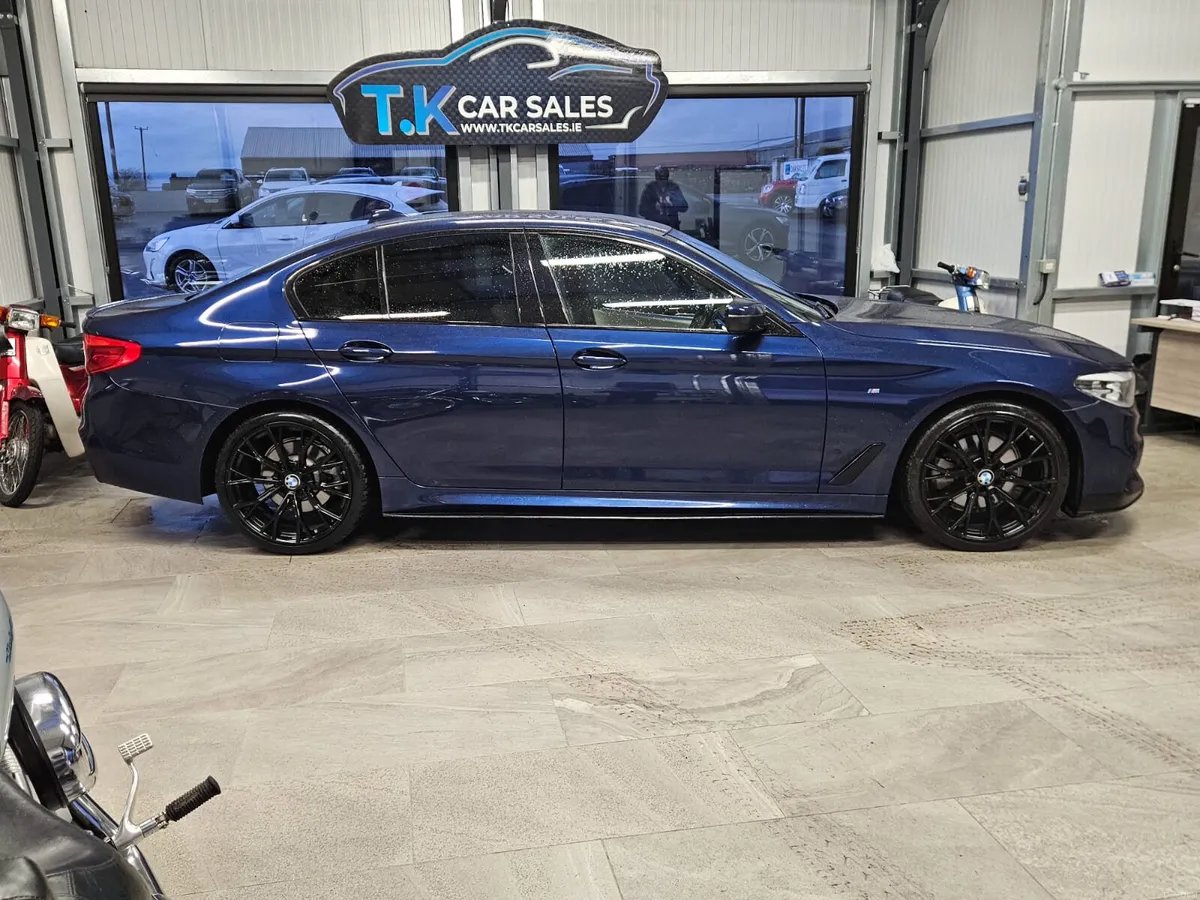201 BMW 520 D M-SPORT WITH M-PERFORMANCE KIT - Image 2