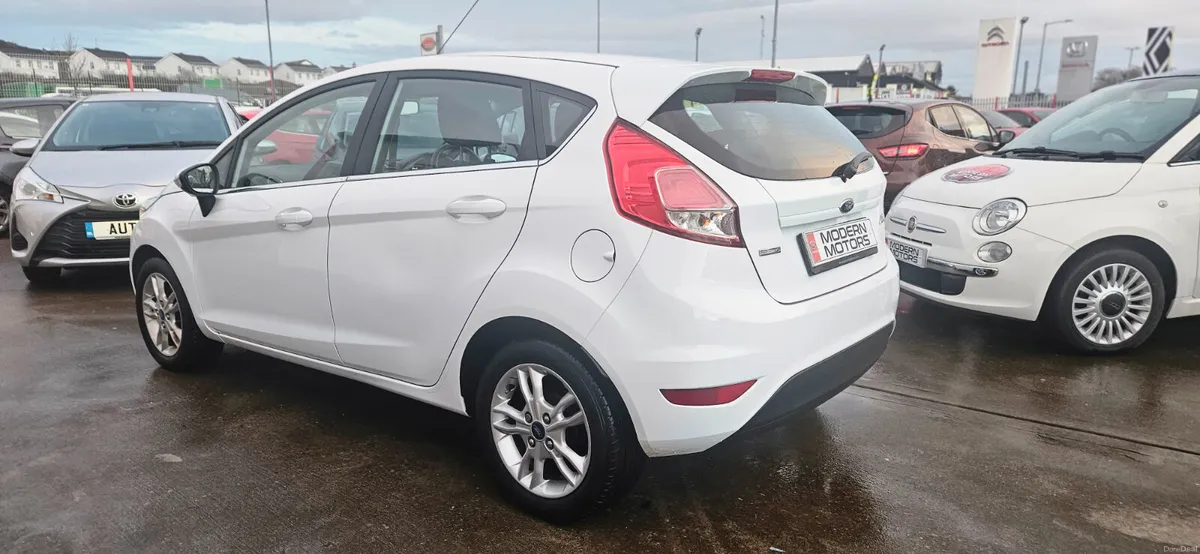 Ford Fiesta zetec 1.0 eco 5dr very low miles - Image 4