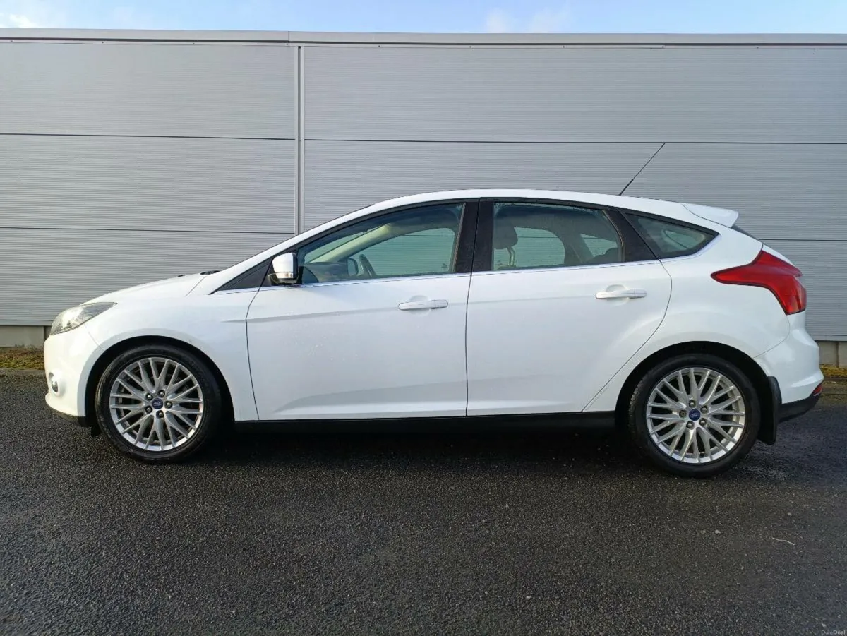 Ford Focus 1.6 Diesel 2013 - Image 2