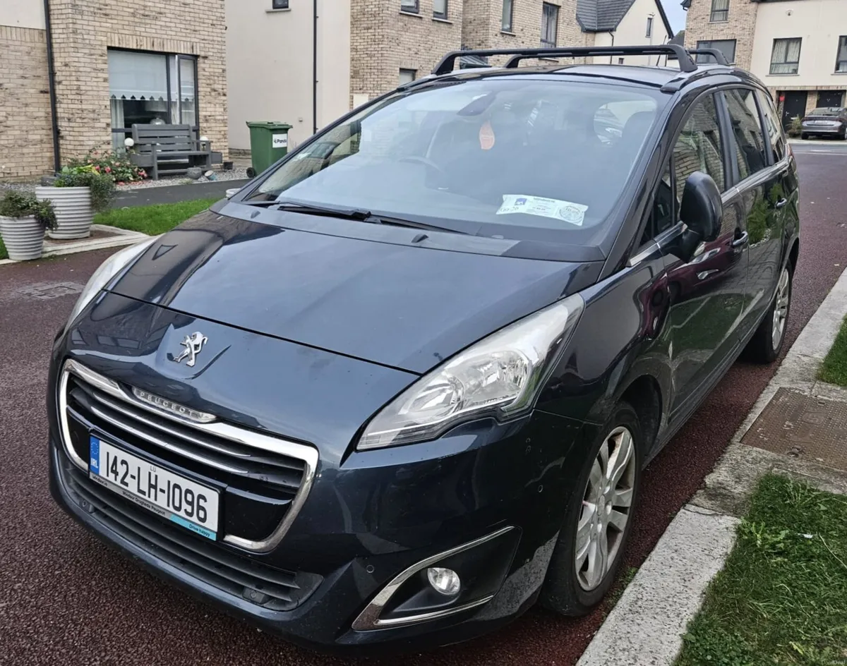 142 peugeot 5008 - Image 1