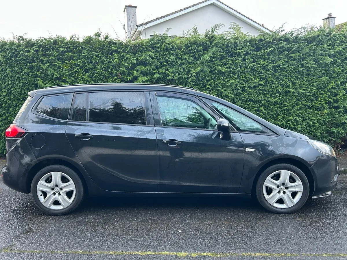 2014 Vauxhall Zafira 7 seats - Image 4