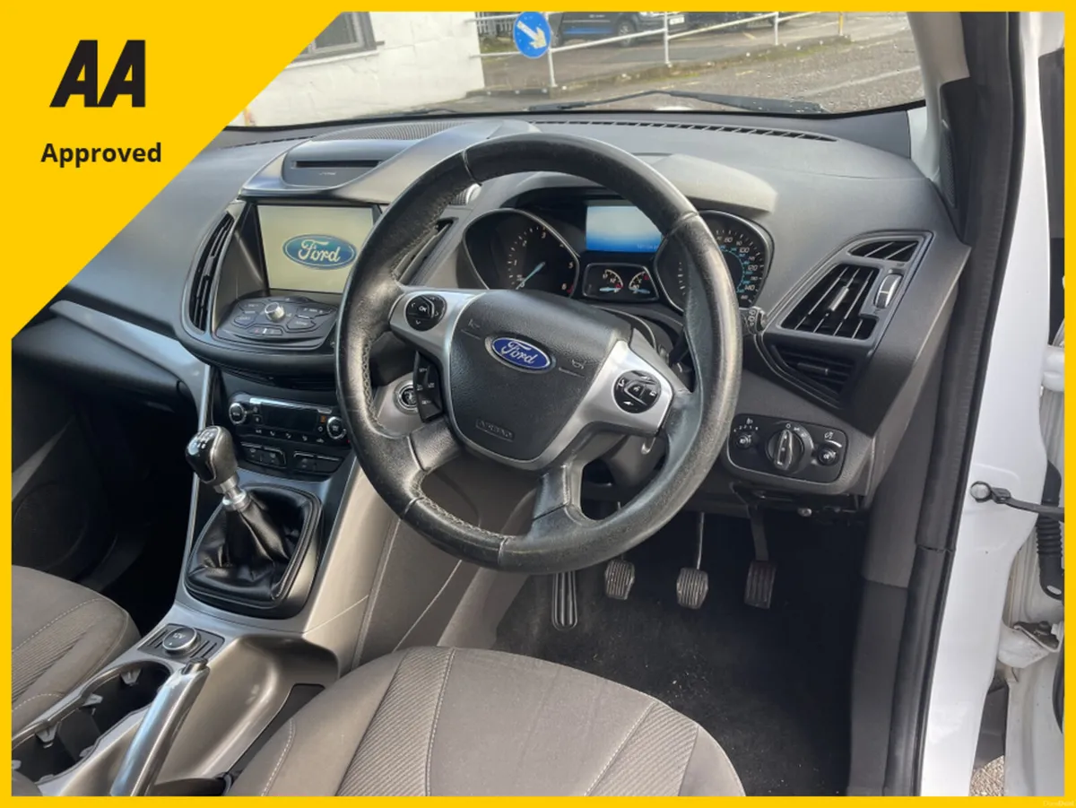 Ford Kuga ZETEC TDCI FREE DELIVERY - Image 4