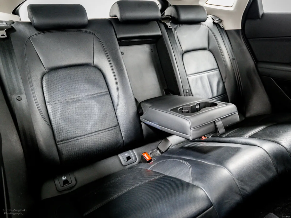 Jaguar E-Pace D165 2.0 Diesel 165HP - Image 6