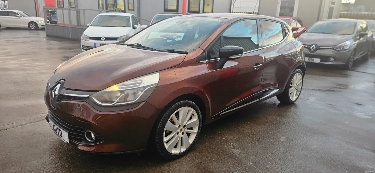 Renault Clio auto dynamique 1.2 petrol low kms - Image 4