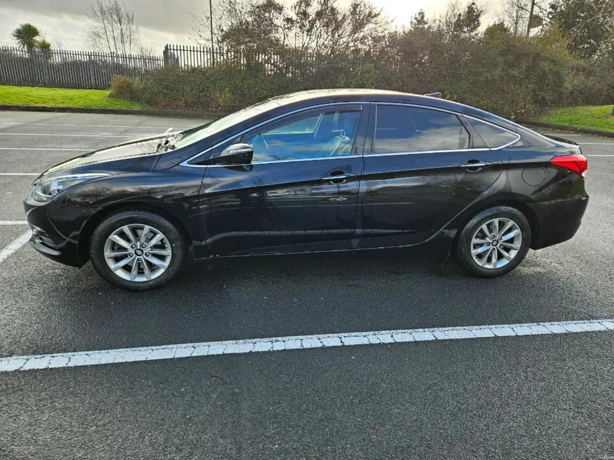 Hyundai i40 Executive 2015 - Image 4