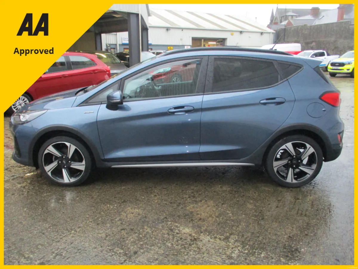 Ford Fiesta ACTIVE TURBO HIGH SEATING HIGH SPEC WI - Image 4