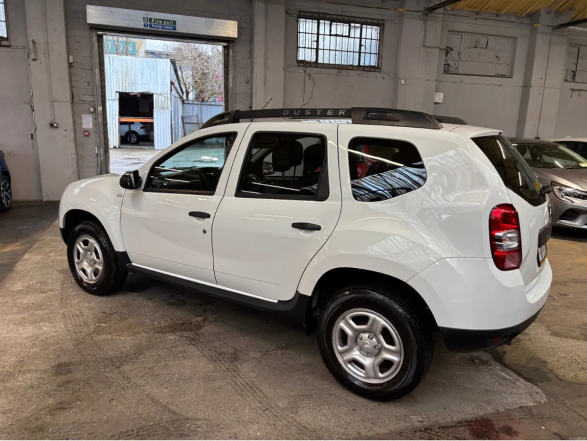 Dacia Duster ALTERNATIVE 1.5 DCI 110 4DR - Image 4