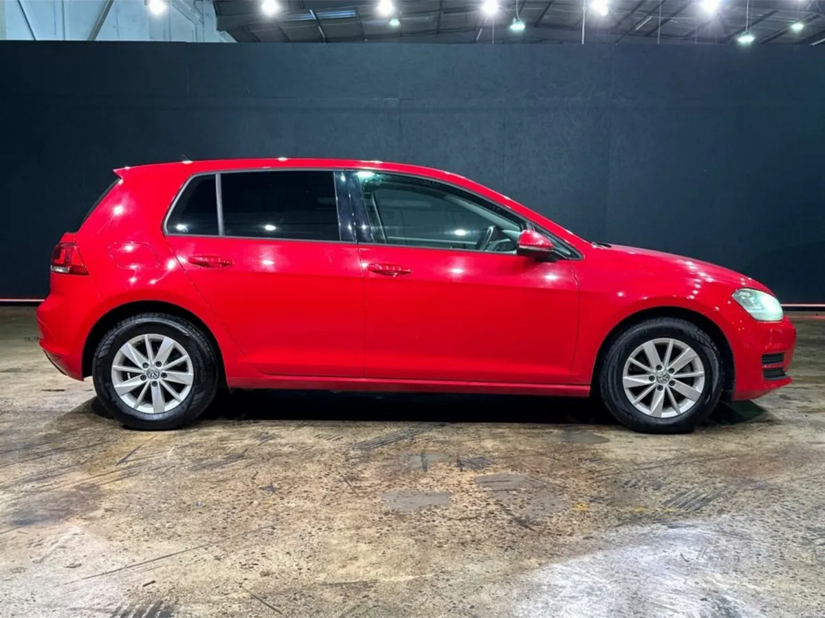 Volkswagen Golf 1.2L TSI AUTOMATIC - FACTORY ALLOY - Image 3