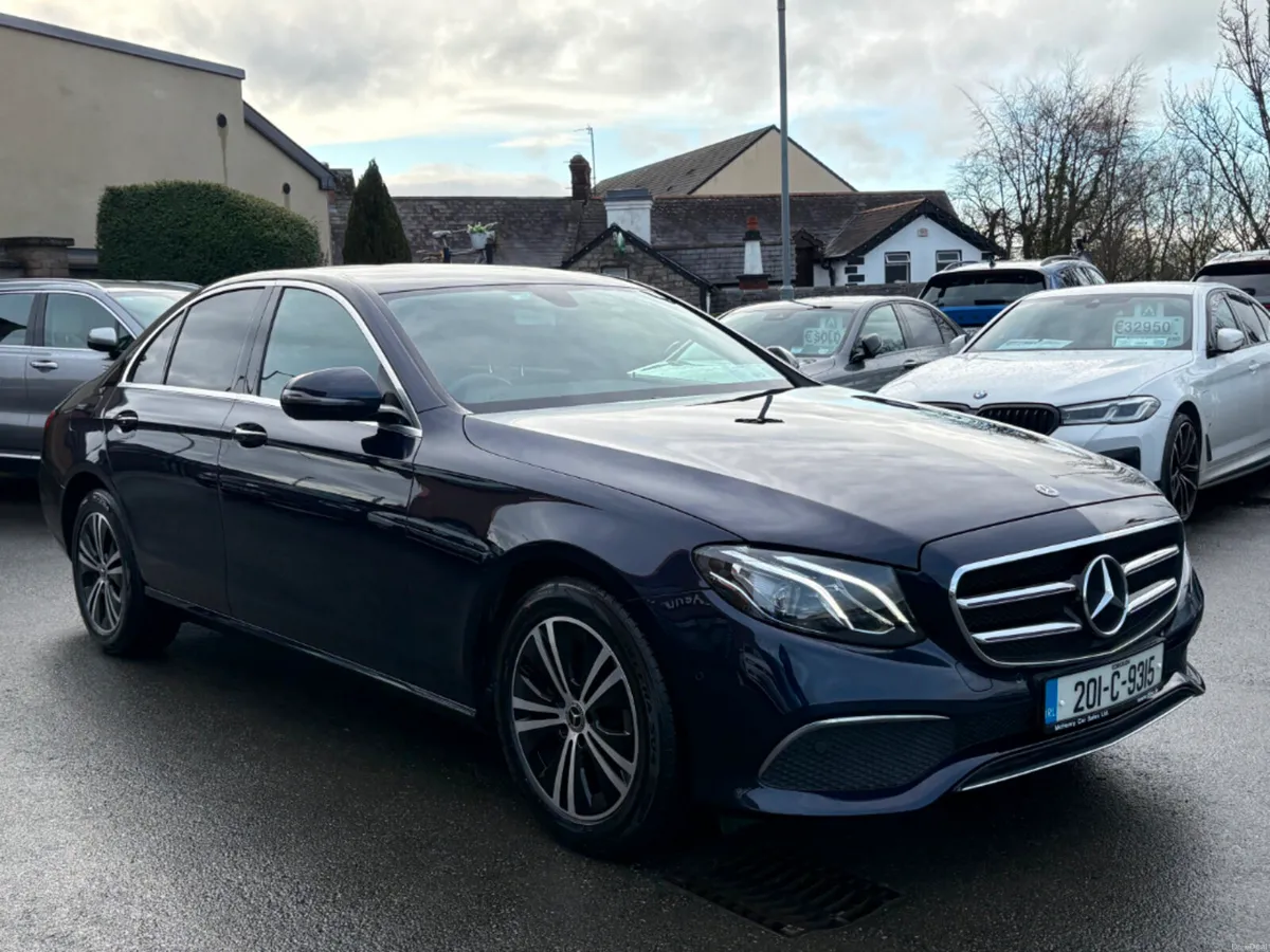 Mercedes-Benz E-Class E220 D SE 4DR Auto *FSH* - Image 3