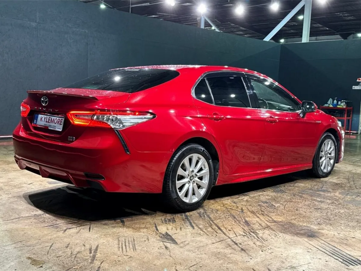 Toyota Camry WS PACKAGE - HYBRID 2.5L AUTOMATIC - - Image 4