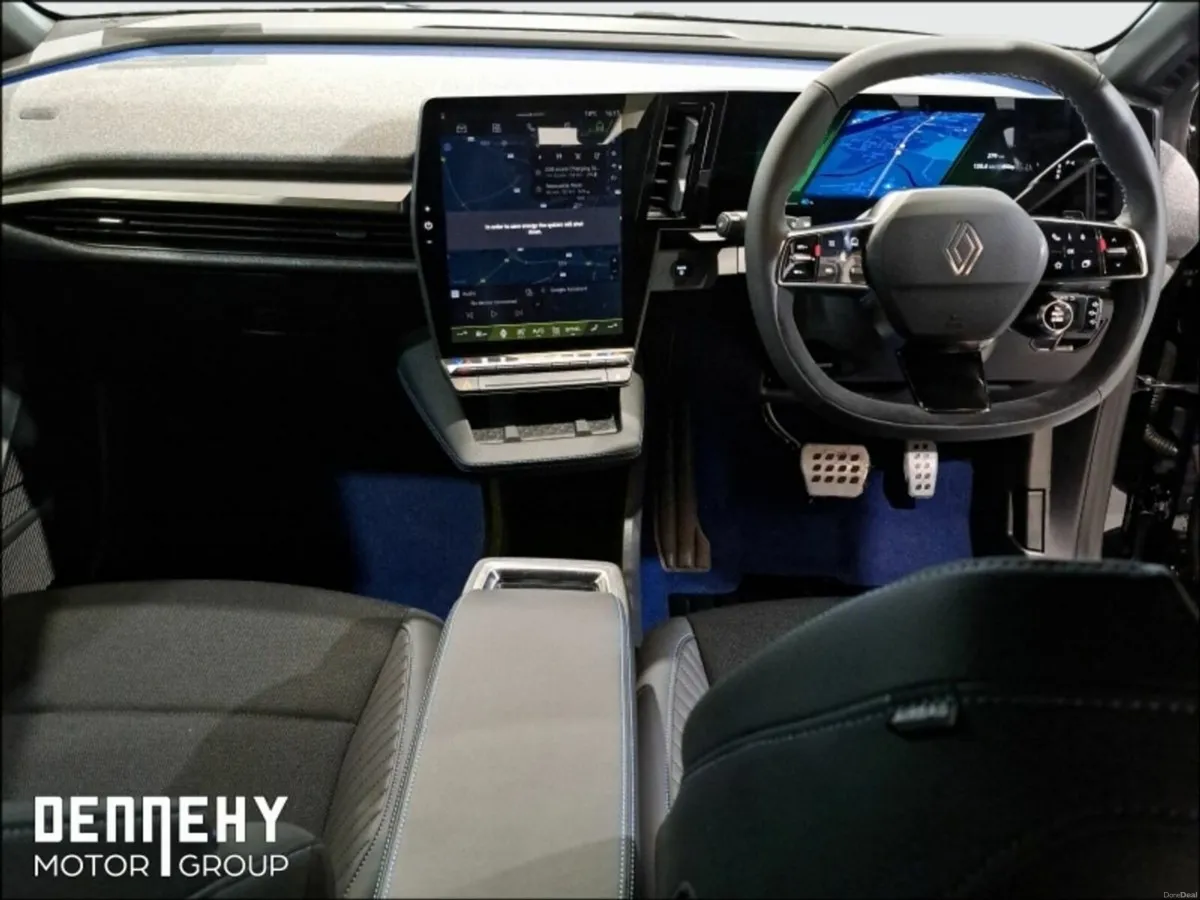 Renault Megane MEGANE TECHNO ESPRIT ALPINE EV - Image 3