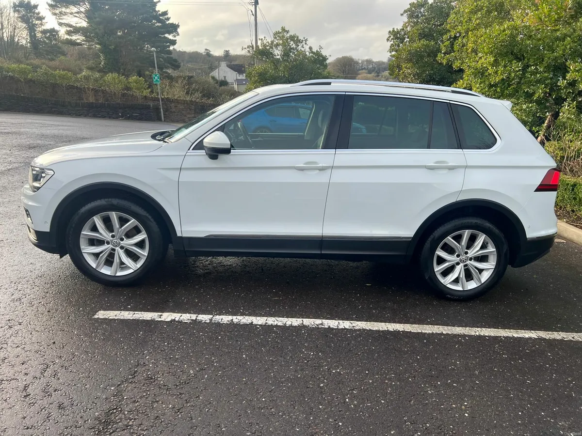 Volkswagen Tiguan 2018 - Image 3