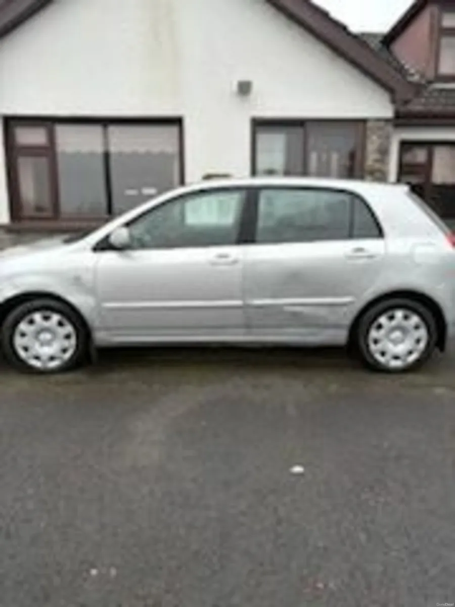 Toyota Corolla 2003 - Image 4