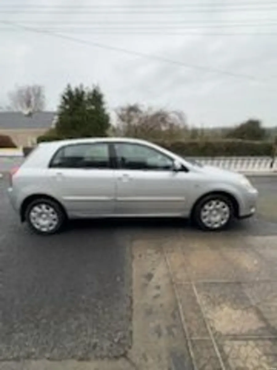Toyota Corolla 2003 - Image 1