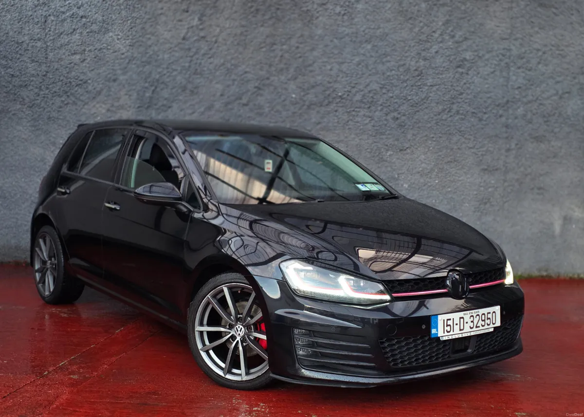 2015 Volkswagen Golf 1.6 Tdi ~ massive spec - Image 1