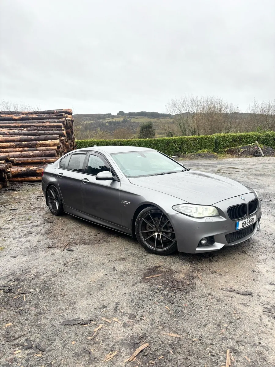 BMW 5-Series 2015 - Image 1