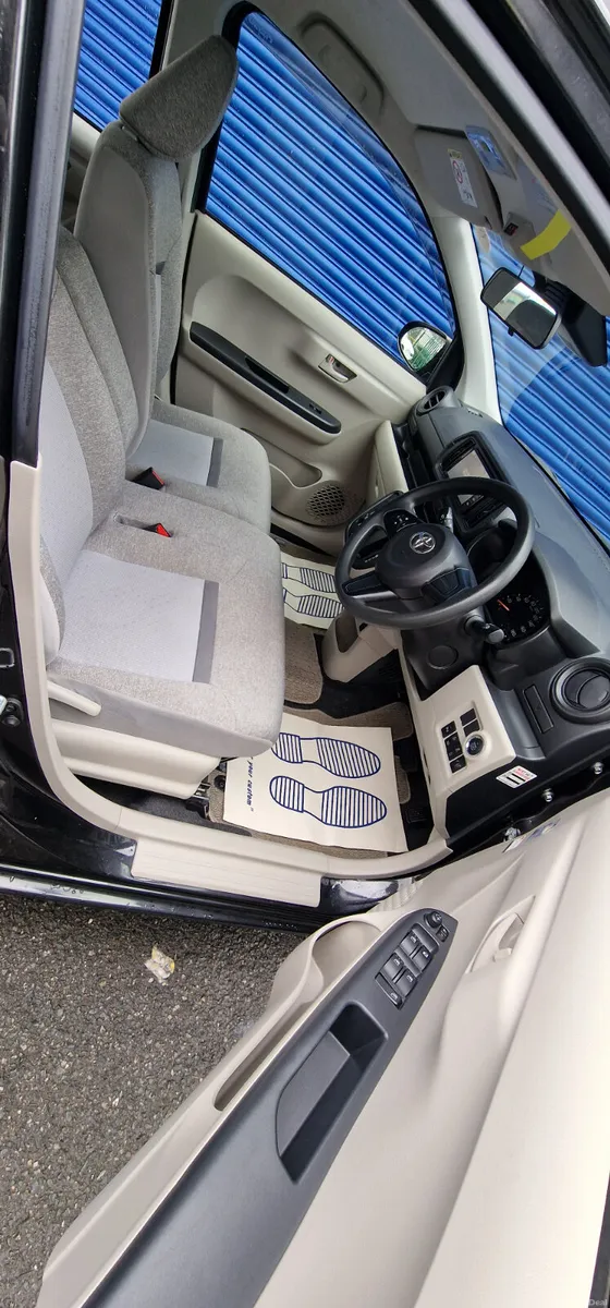 Toyota passo Automatic - Image 5