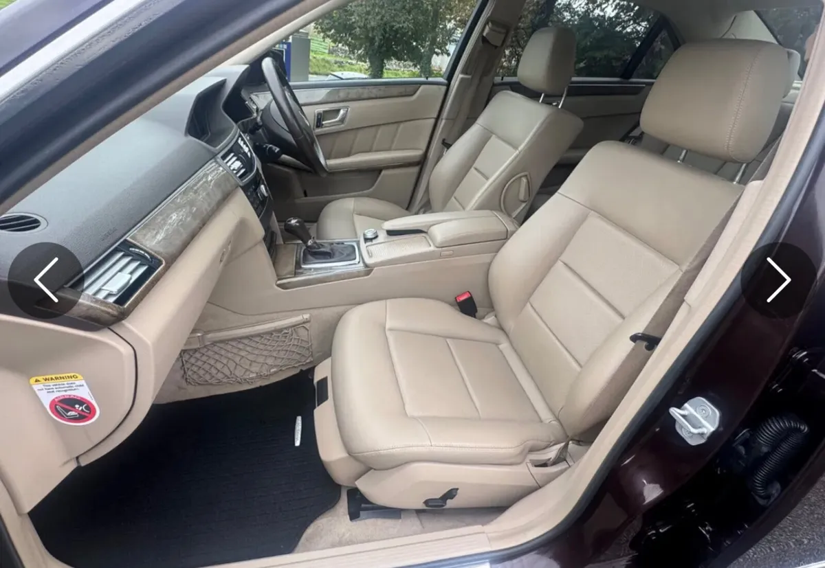 Mercedes-Benz E-Class 2011 - Image 3