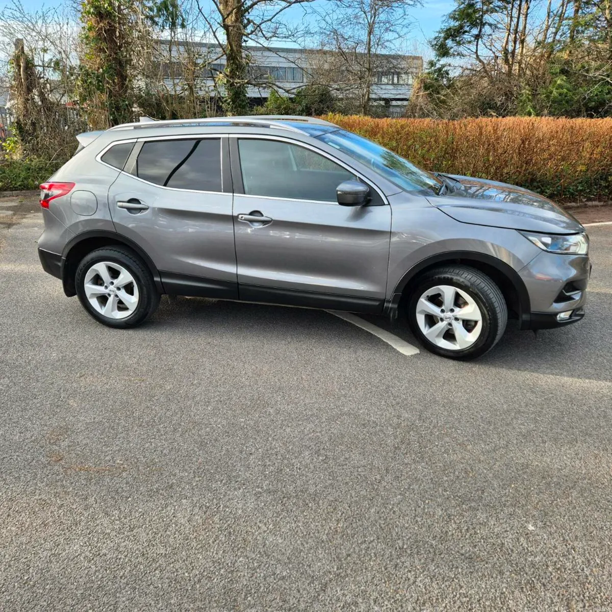 Nissan Qashqai - Image 1