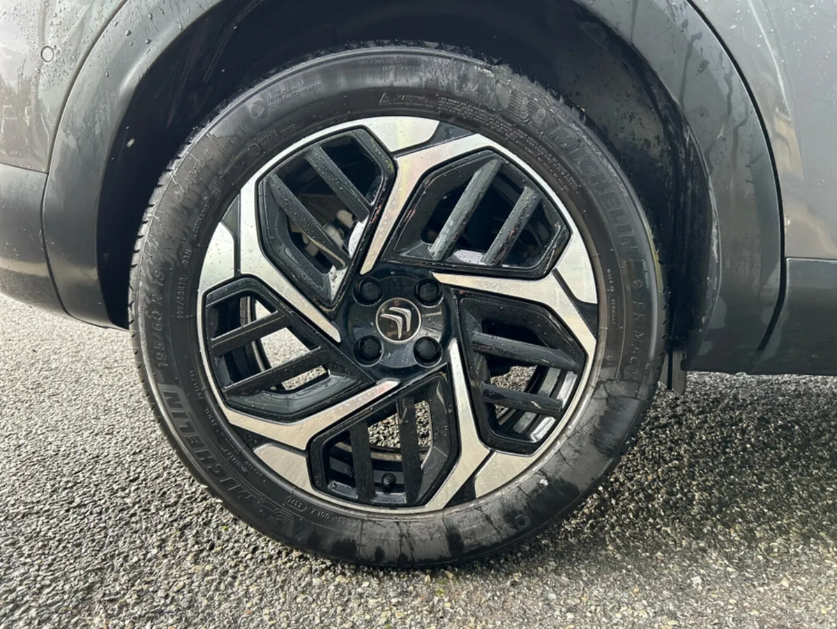 Citroen C4 FLAIR PURETECH 130 SS 4DR - Image 5