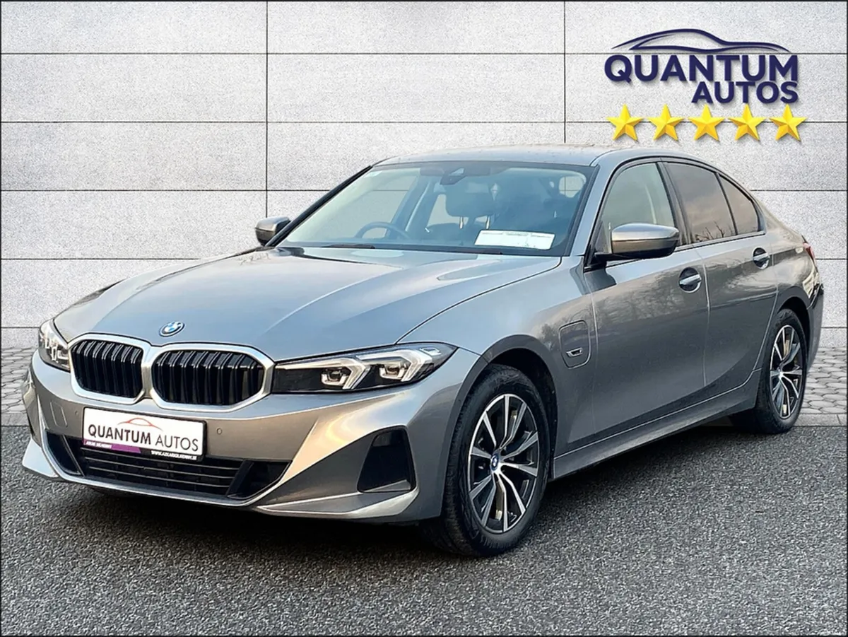 BMW 3-Series 2023 330e SPORT 2.0PHEV NEW MODEL 292 - Image 4