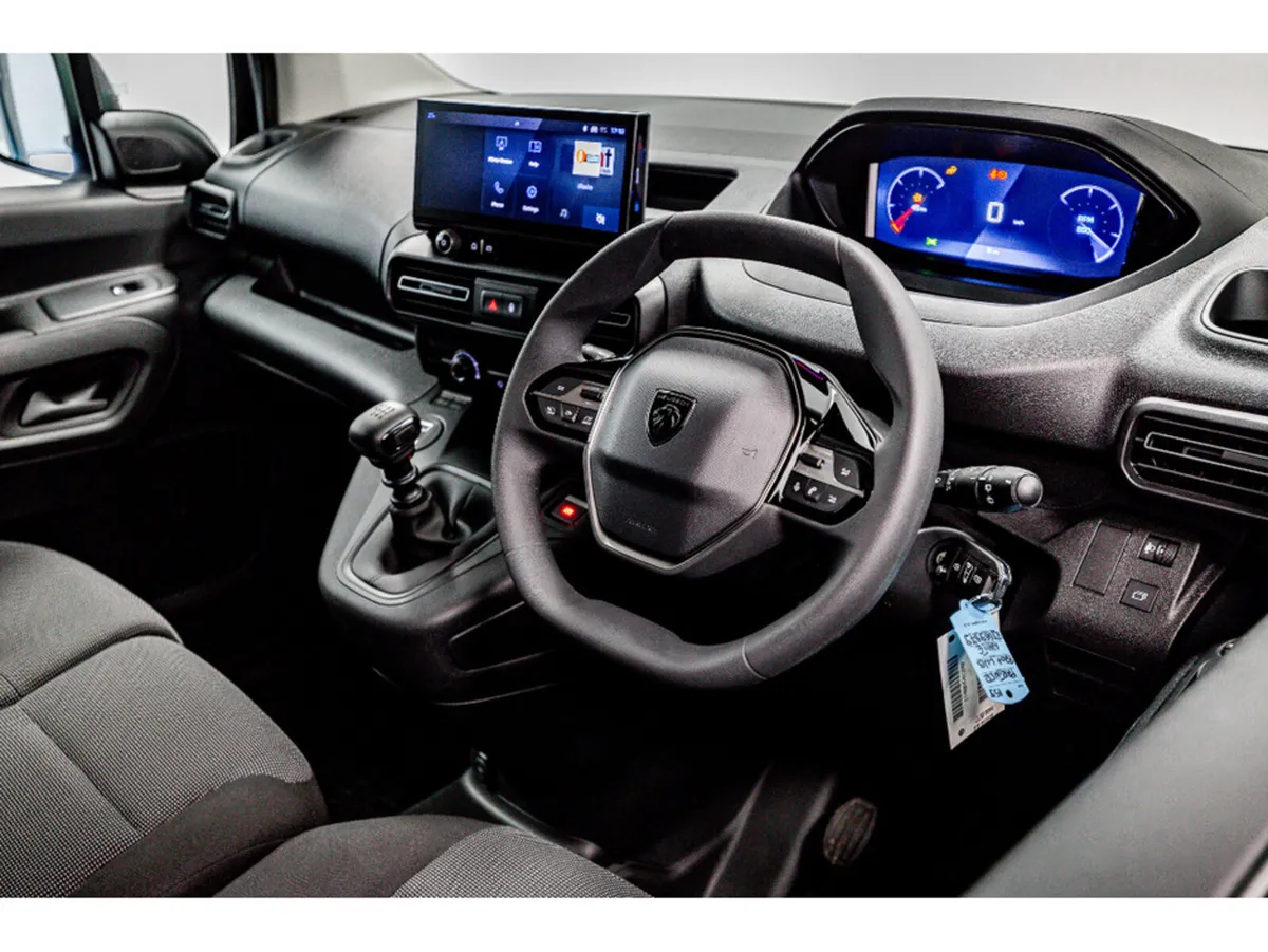Peugeot Partner Pro Plus 1.5 Diesel 100HP 1000Kg L - Image 2