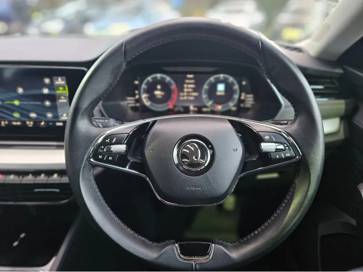 Skoda Octavia STYLE 1.0 TSI 110HP 5DR - Image 4