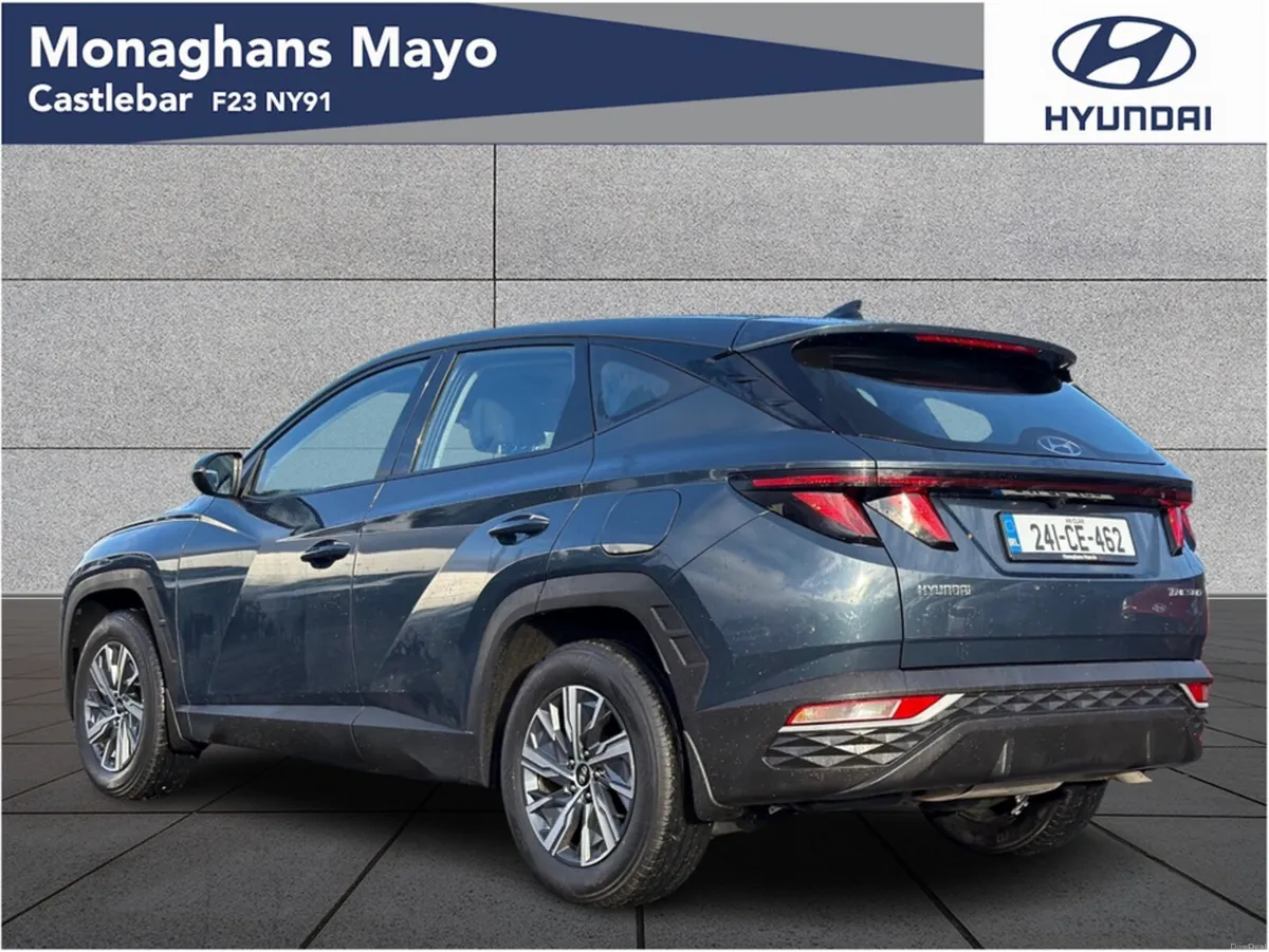 Hyundai Tucson COMFORT PLUS 1.6 DIESEL 5DR - Image 3