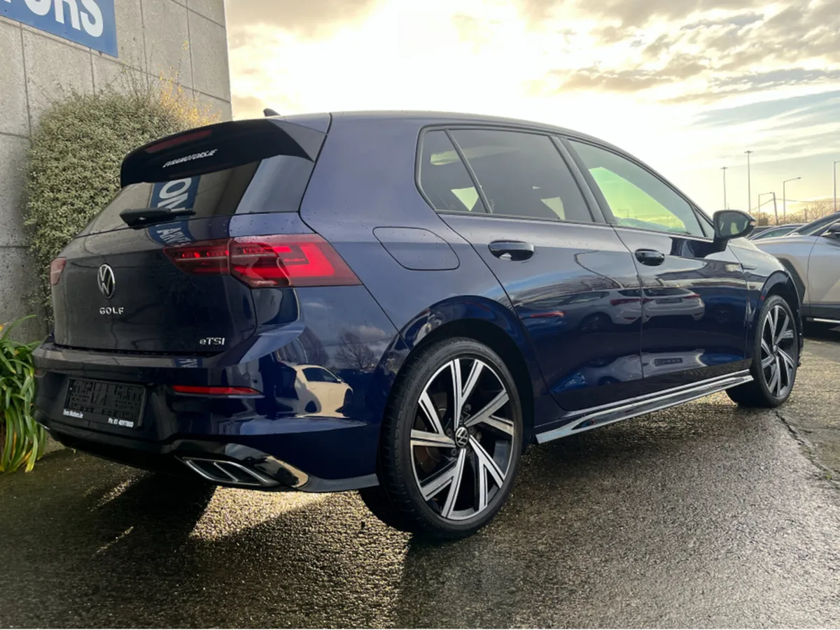 Volkswagen Golf E-TSI R-LINE HYBRID AUTOMATIC 1.5 - Image 4