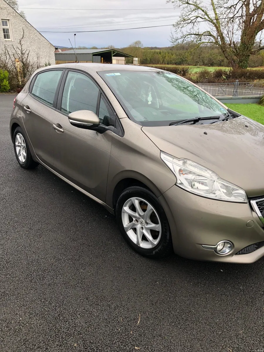 LOW MILES 208 Diesel - Image 3