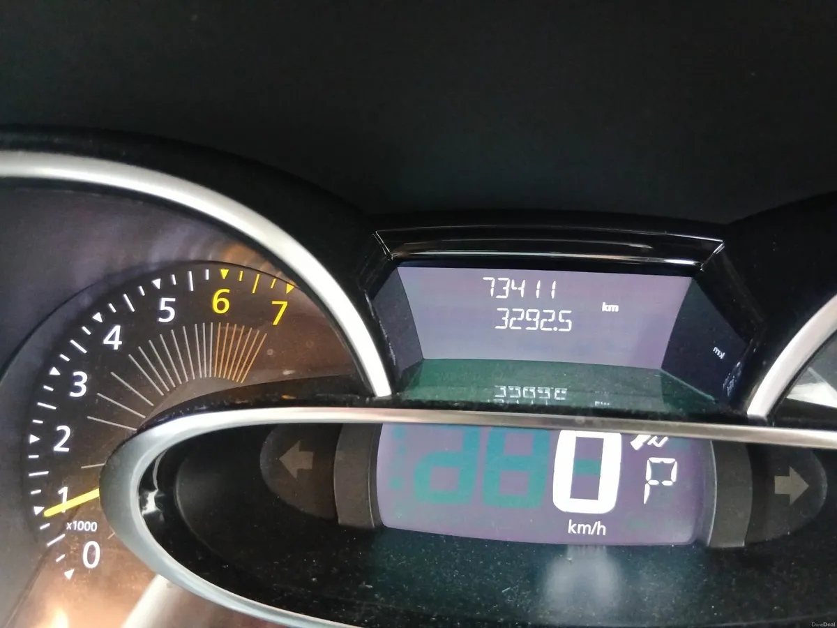 Renault Clio 2016 - Image 4