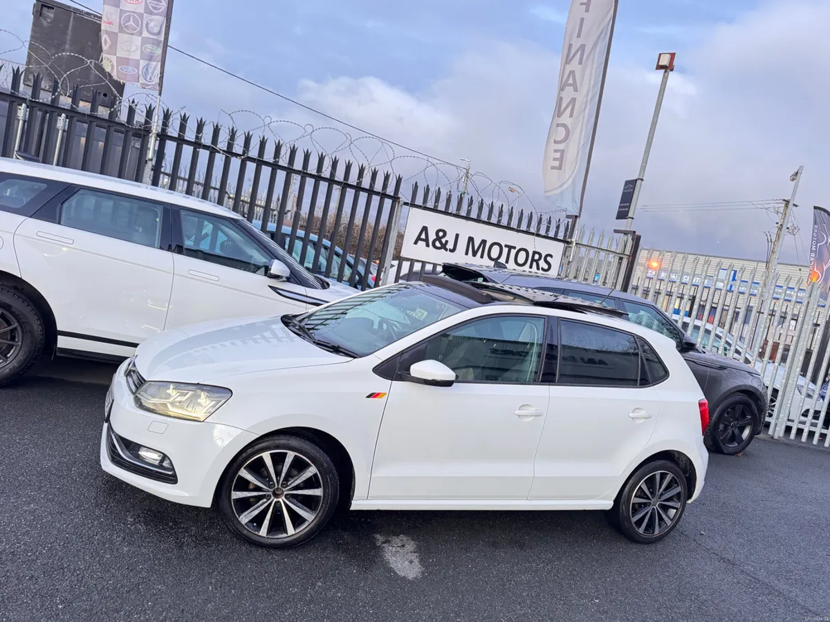 16 VW POLO GLASS ROOF LEATHER SEATS - Image 2