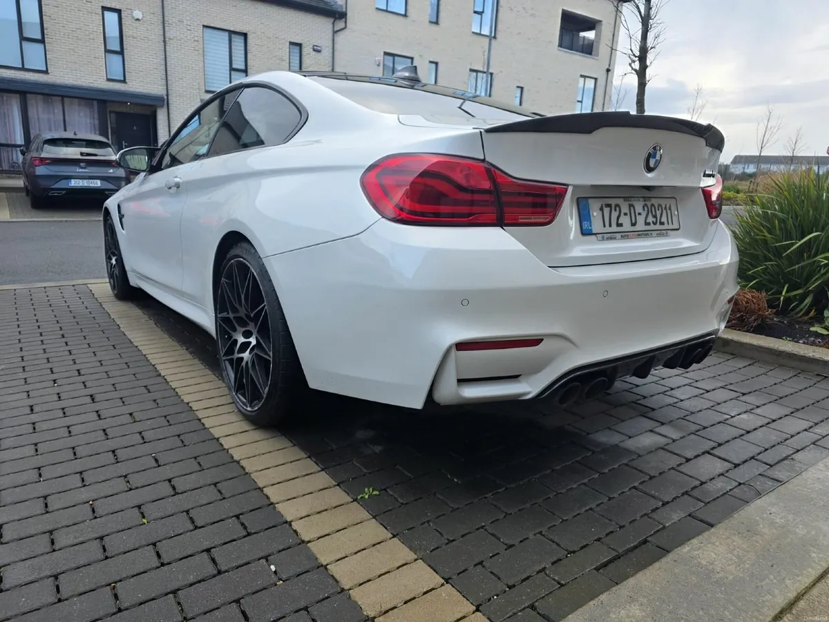 BMW M4 Competition 2017 LCI - Image 4