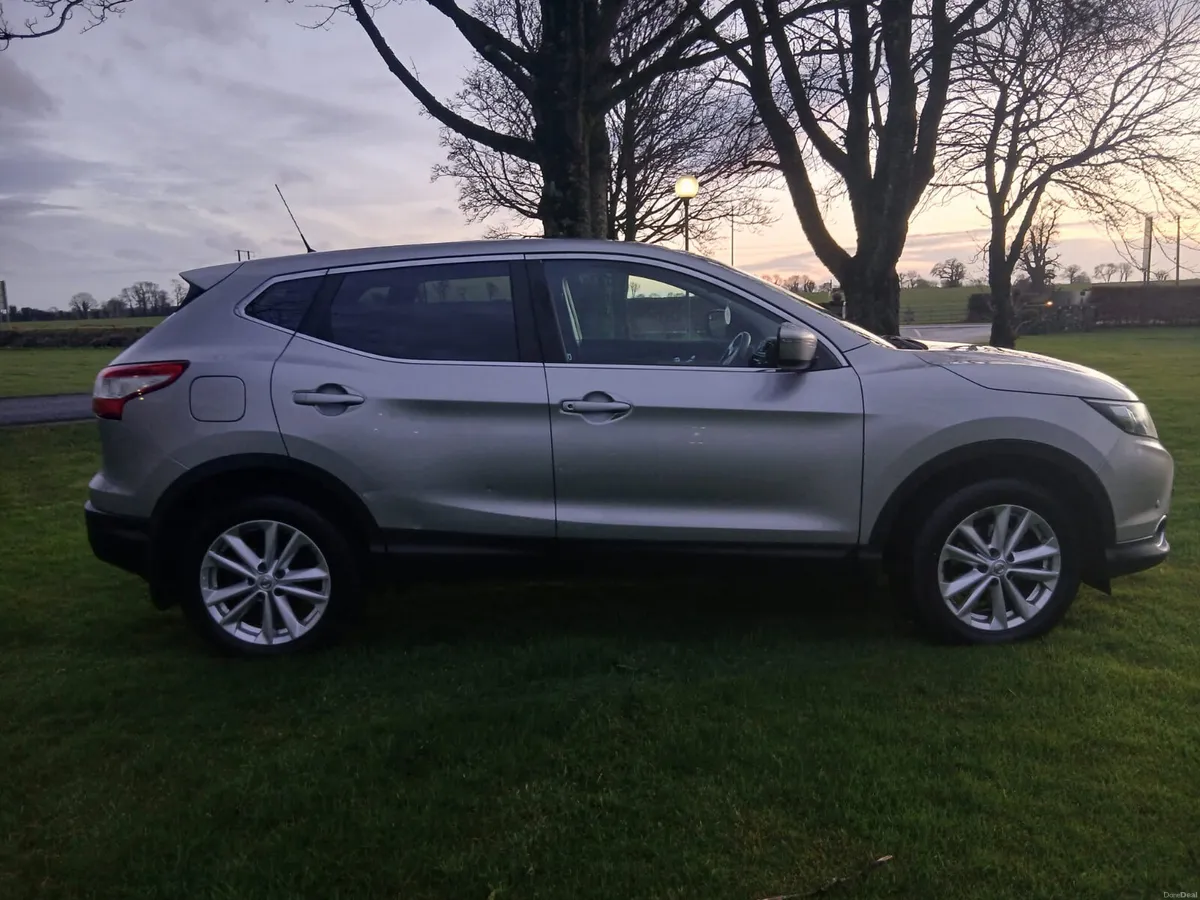 Nissan Qashqai diesel ( NCT and TAX ) ! - Image 4
