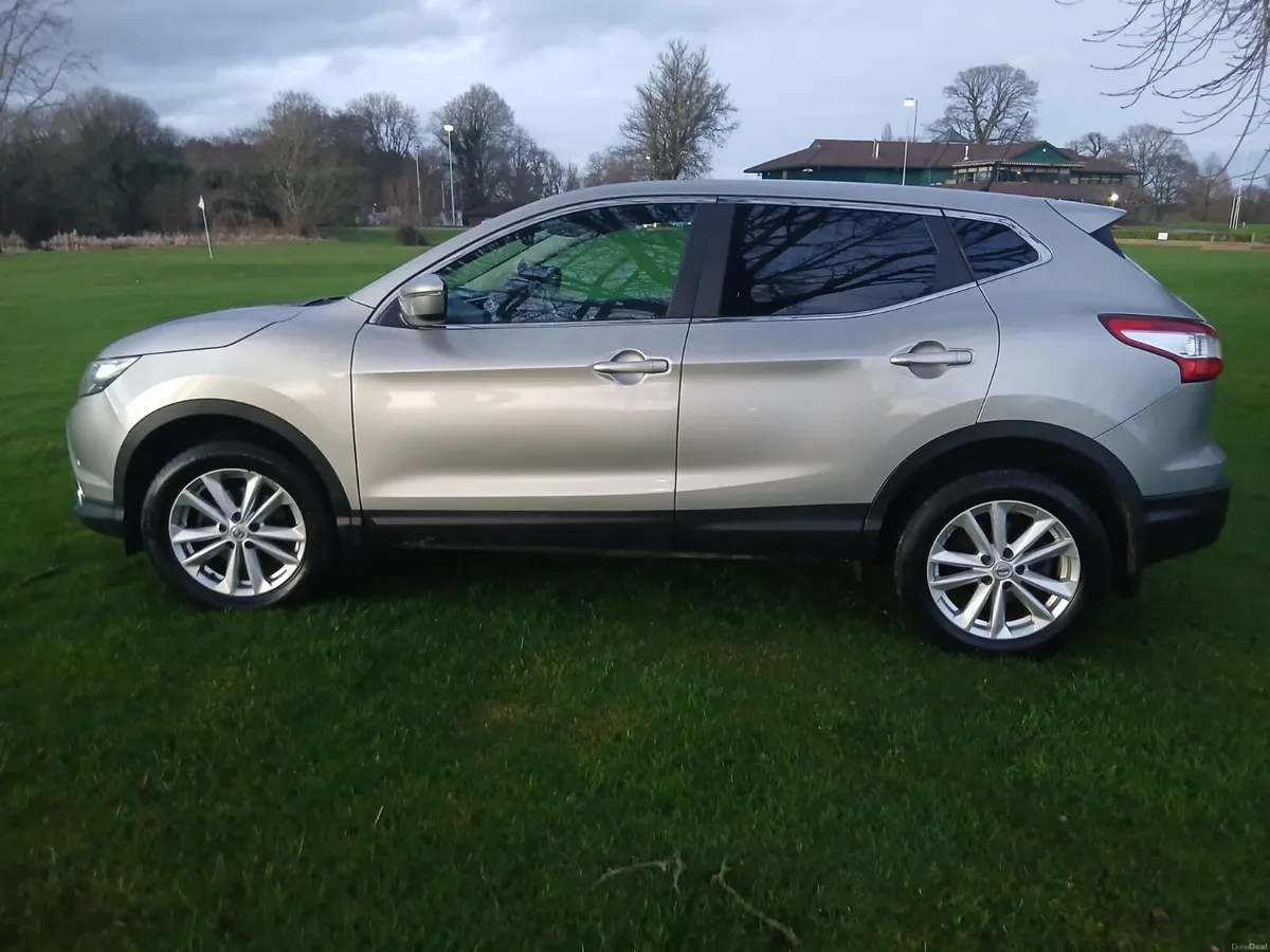 Nissan Qashqai diesel ( NCT and TAX ) ! - Image 3