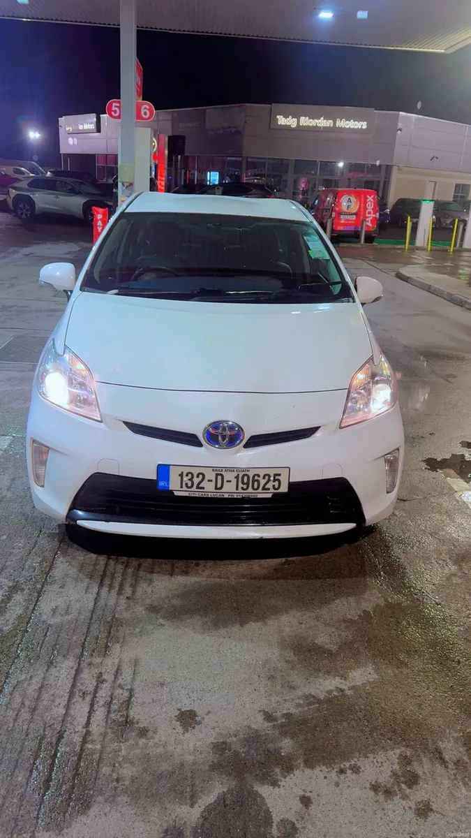 Toyota Prius - Image 1