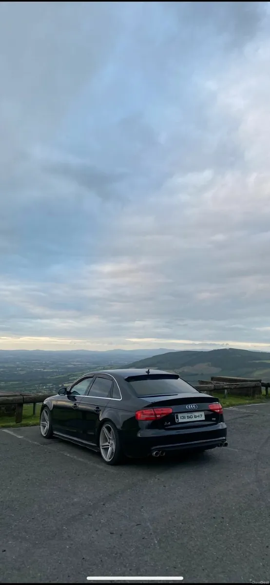 Audi A4 - Image 2