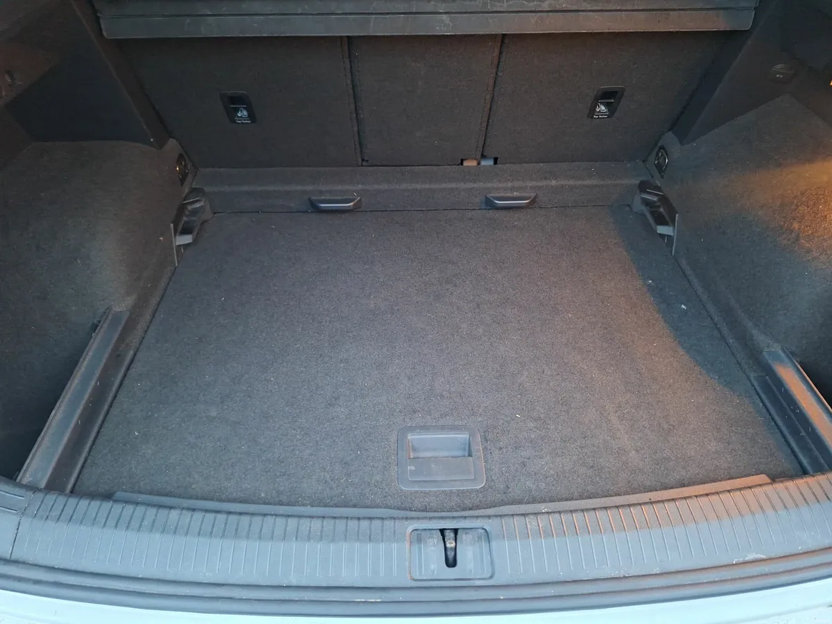 Volkswagen Tiguan 2017 - Image 4